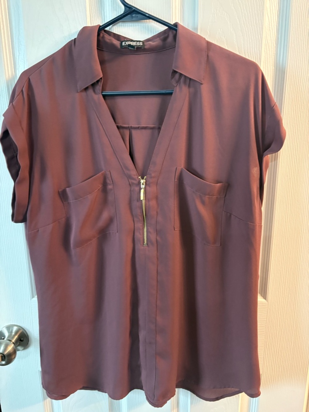 Express Mauve Short-Sleeve Zip Front Blouse